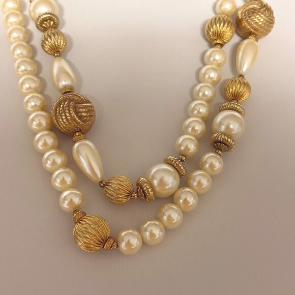Vintage Faux Pearl Gold Tone Beads Long Necklace Classic Jewelry 58 in - Picture 6 of 10